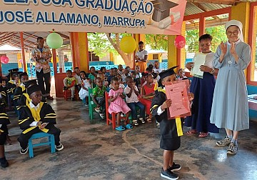 모잠비크 유치원 졸업 2025